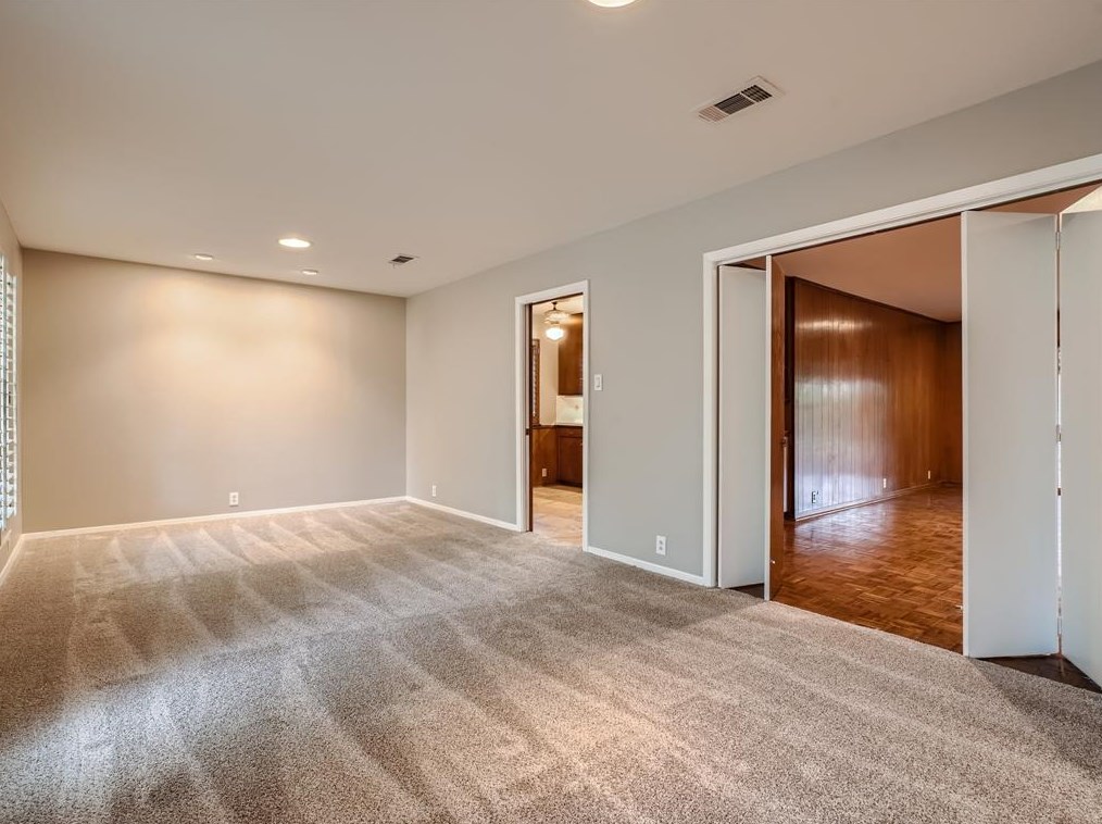 5510 Braesvalley Dr, Houston TX  77096-2911 exterior