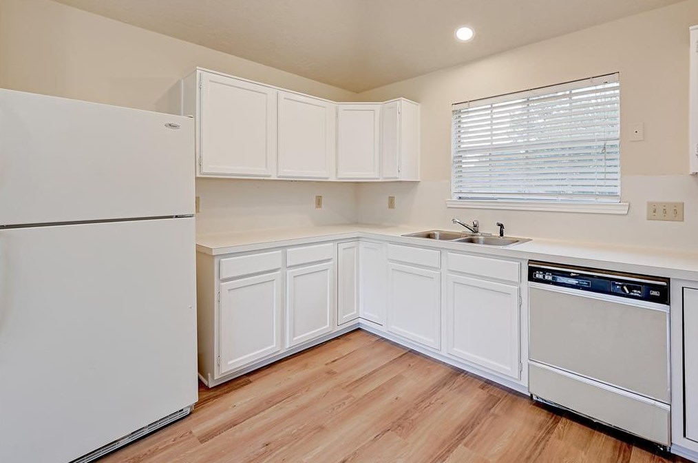 17410 Turner Pt Cir, Houston TX  77095-1134 exterior
