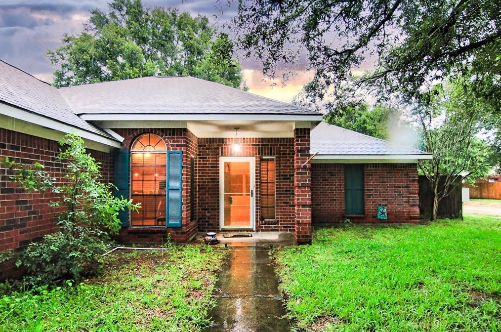 19702 Kilborne Park Ln, Spring TX  77379-6076 exterior