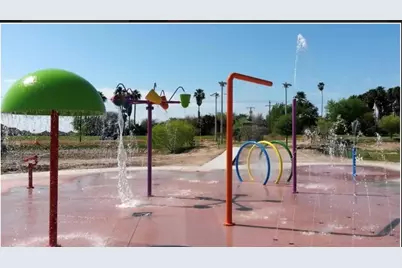 454 Lakeview Drive, Cleveland, TX 77327 - Photo 13