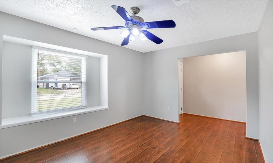 11519 Ensbrook Dr, Houston TX  77099-4706 exterior