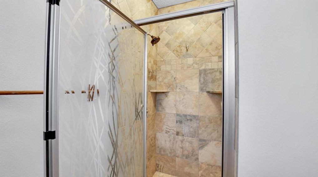 11519 Ensbrook Dr, Houston TX  77099-4706 exterior