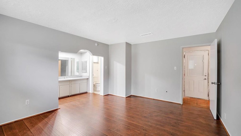 11519 Ensbrook Dr, Houston TX  77099-4706 exterior