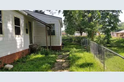 716 E Main Street, Nacogdoches, TX 75961 - Photo 3