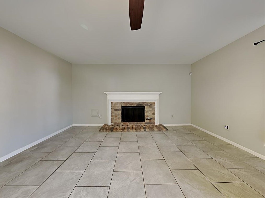 3411 Green Fields Dr, Sugar Land TX  77479-1842 exterior