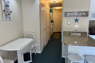 6102 Seawall Blvd, Galveston, TX 77551 - Photo 9