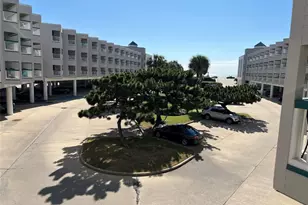 6102 Seawall Blvd, Galveston, TX 77551 - Photo 3