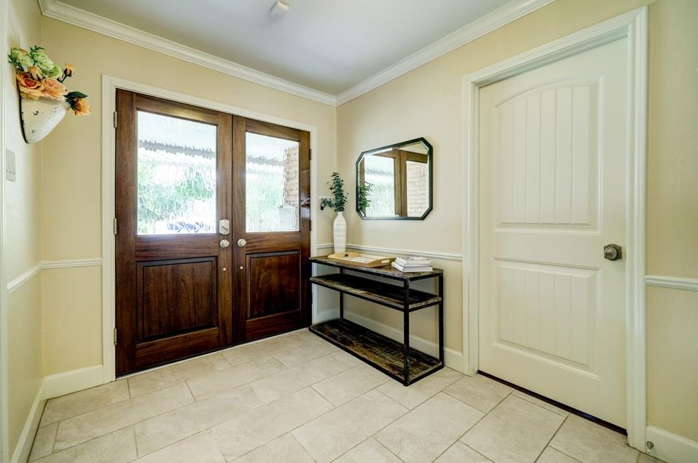 3618 Cloverdale St, Houston TX  77025-4104 exterior
