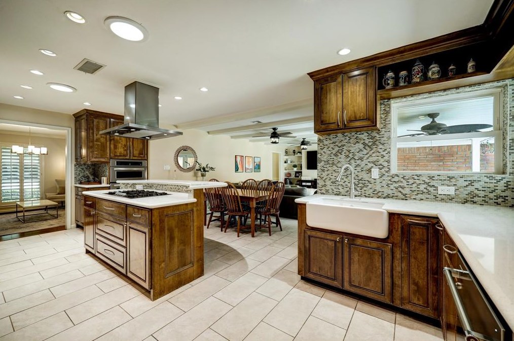 3618 Cloverdale St, Houston TX  77025-4104 exterior