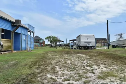 167 County Road 202, Sargent, TX 77414 - Photo 1