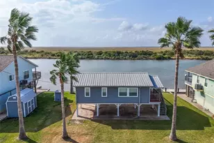 73 Fm-2031, Matagorda, TX 77457 - Photo 1