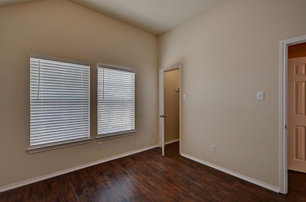 11708 Logan Rdg Dr, Houston TX  77072-5673 exterior