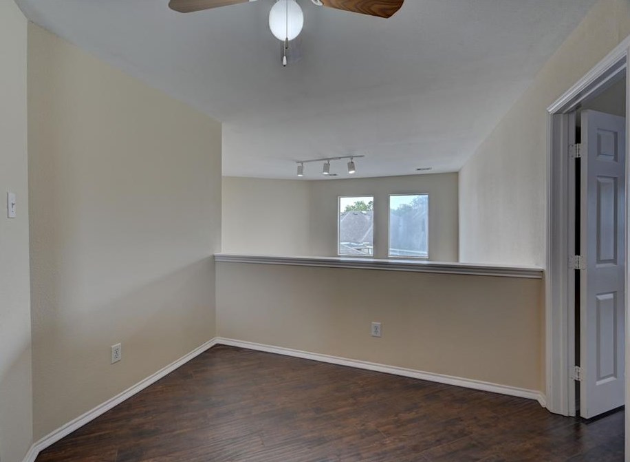 11708 Logan Rdg Dr, Houston TX  77072-5673 exterior