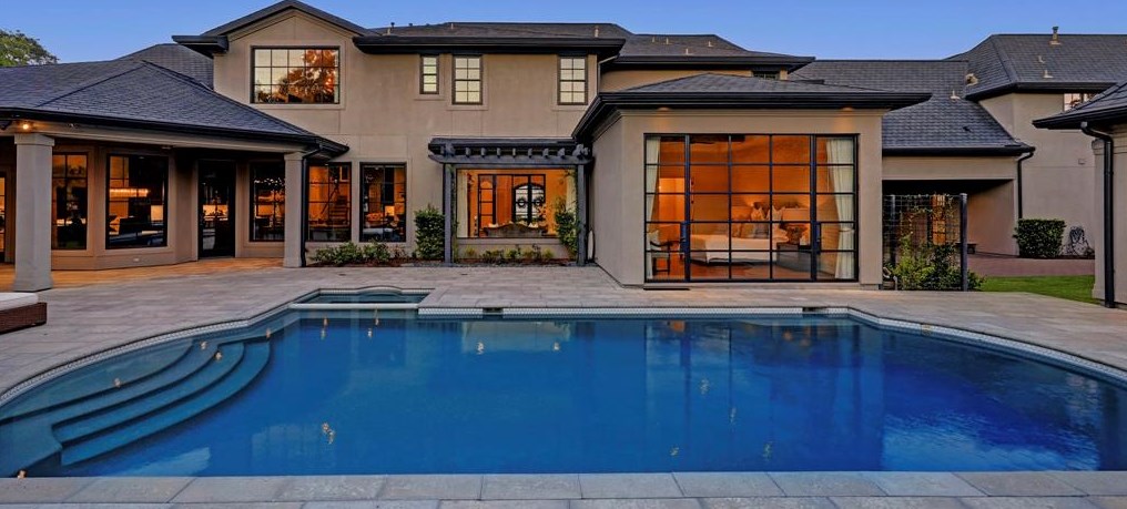 209 Bryn Mawr Cir, Houston TX  exterior