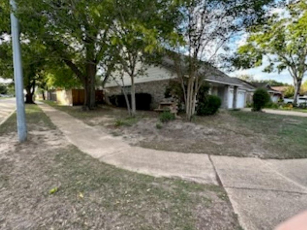 3103 Hartcliff Cir, Katy TX  77449-6603 exterior