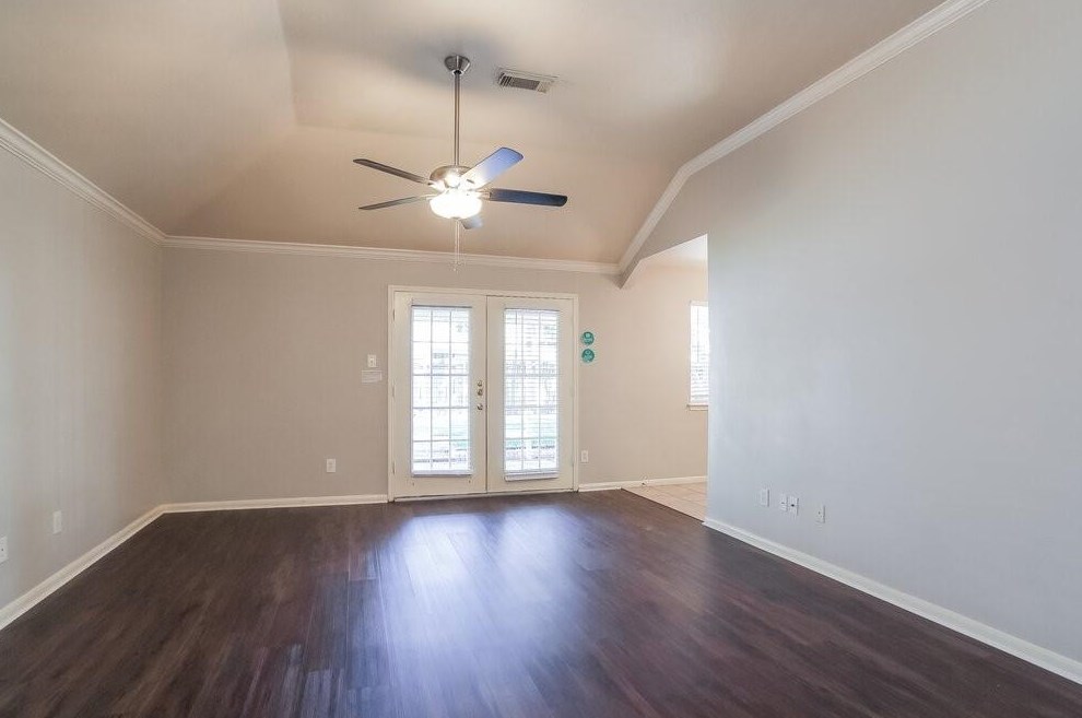 5027 Drew Forest Ln, Humble TX  77346-4411 exterior