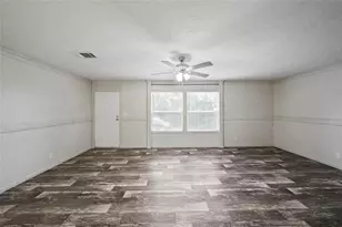 132 Deerwood St, Onalaska, TX 77360 - Photo 3