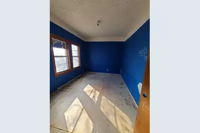 306 E Ida Avenue, Electra, TX 76360 - Photo 15