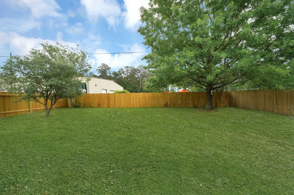 21718 Long Castle Dr, Spring TX  77388-3478 exterior