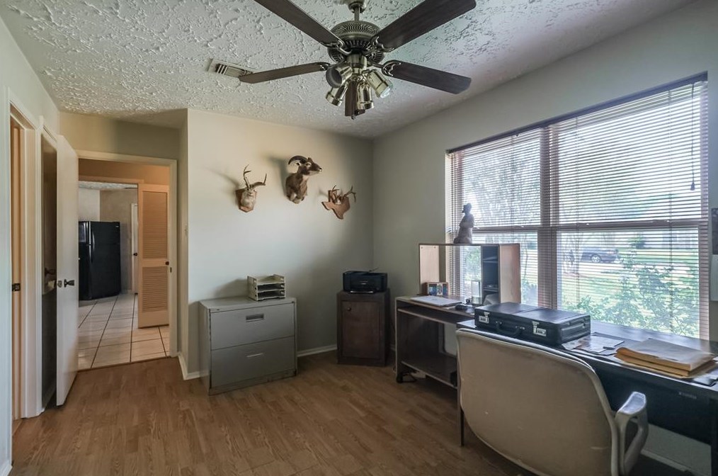 3719 Embarcadero Dr, Houston TX 77082-2905 exterior