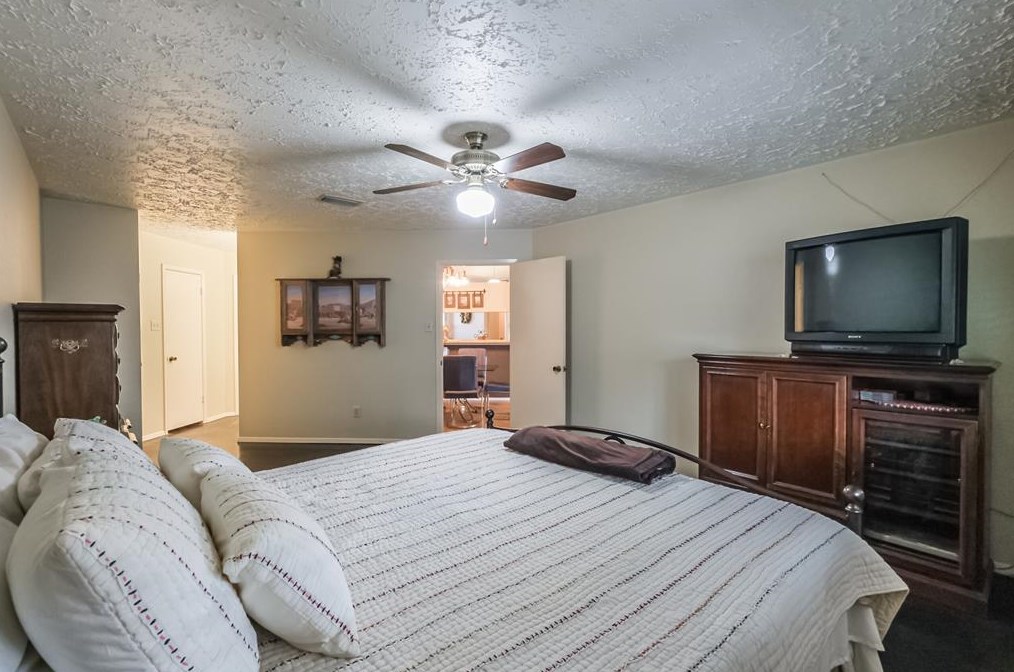 3719 Embarcadero Dr, Houston TX 77082-2905 exterior