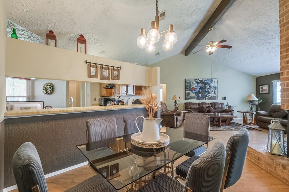 3719 Embarcadero Dr, Houston TX 77082-2905 exterior