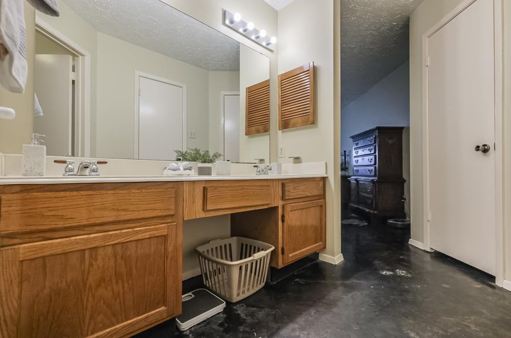 3719 Embarcadero Dr, Houston TX 77082-2905 exterior