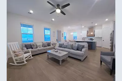 4207 Kent Drive, Galveston, TX 77554 - Photo 3