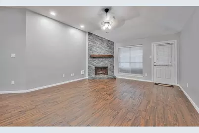 16310 Blossomwood Lane, Sugar Land, TX 77498 - Photo 13