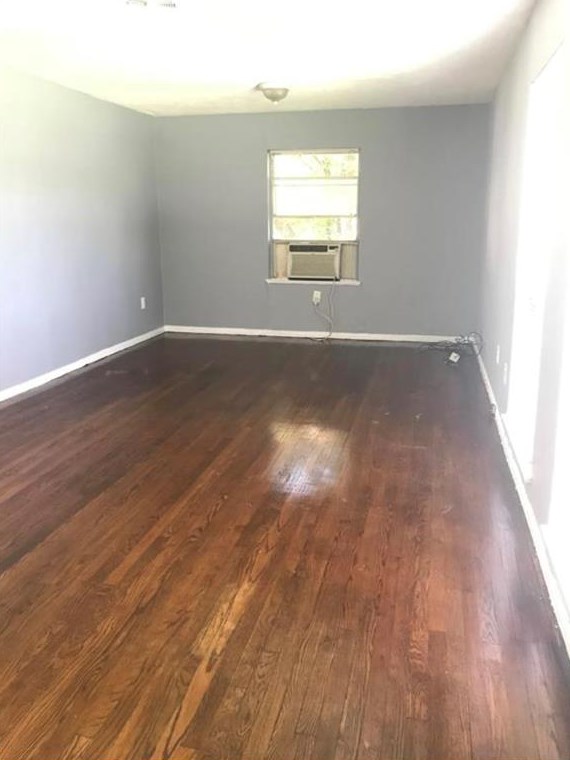 5250 Kingsbury St, Houston TX  77021-3725 exterior