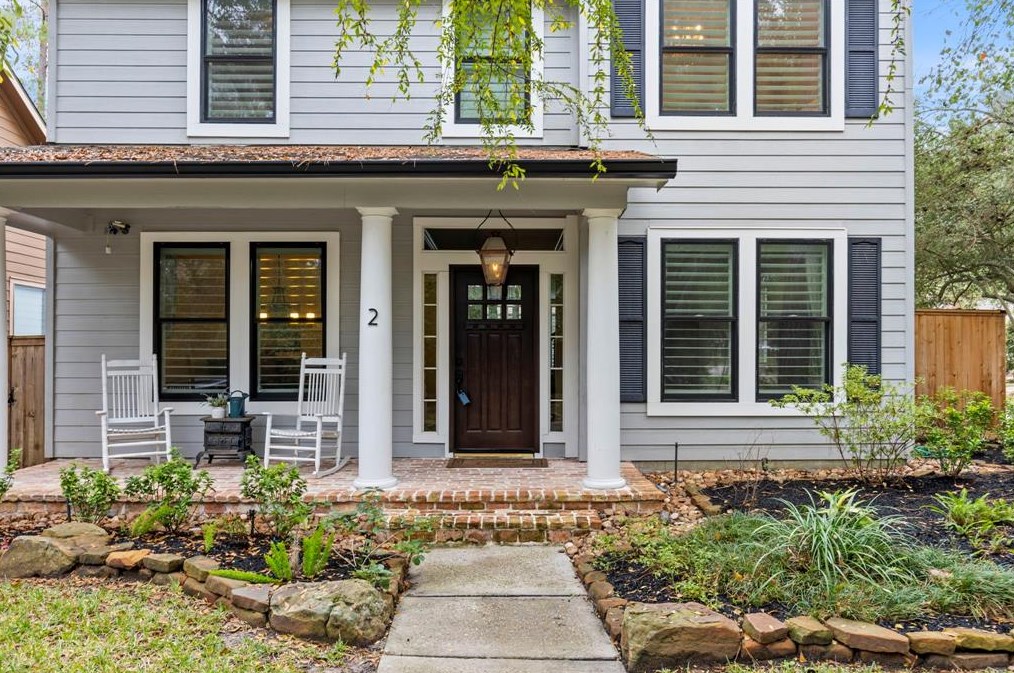 2 Cottage Green St, Spring TX  77382-1184 exterior