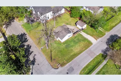 1017 Canadian Street, Houston, TX 77009 - Photo 5