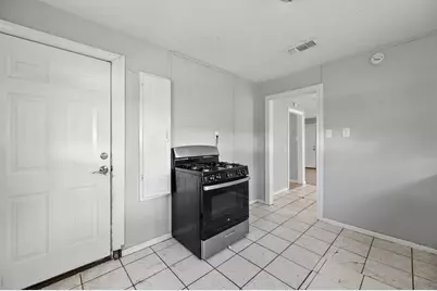 1017 Canadian Street, Houston, TX 77009 - Photo 17