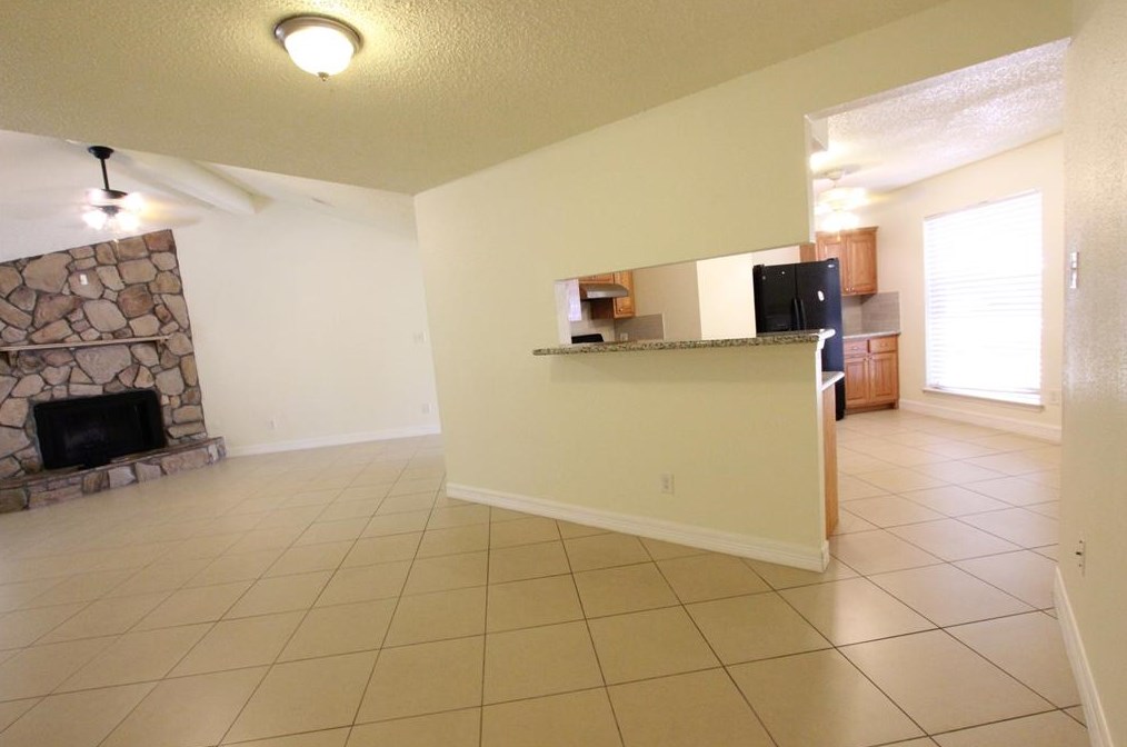 14311 Blue Falls Dr, Sugar Land TX  77498-1758 exterior