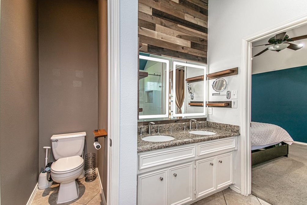 15815 Azalea Shr Ct, Houston TX  77044-1161 exterior