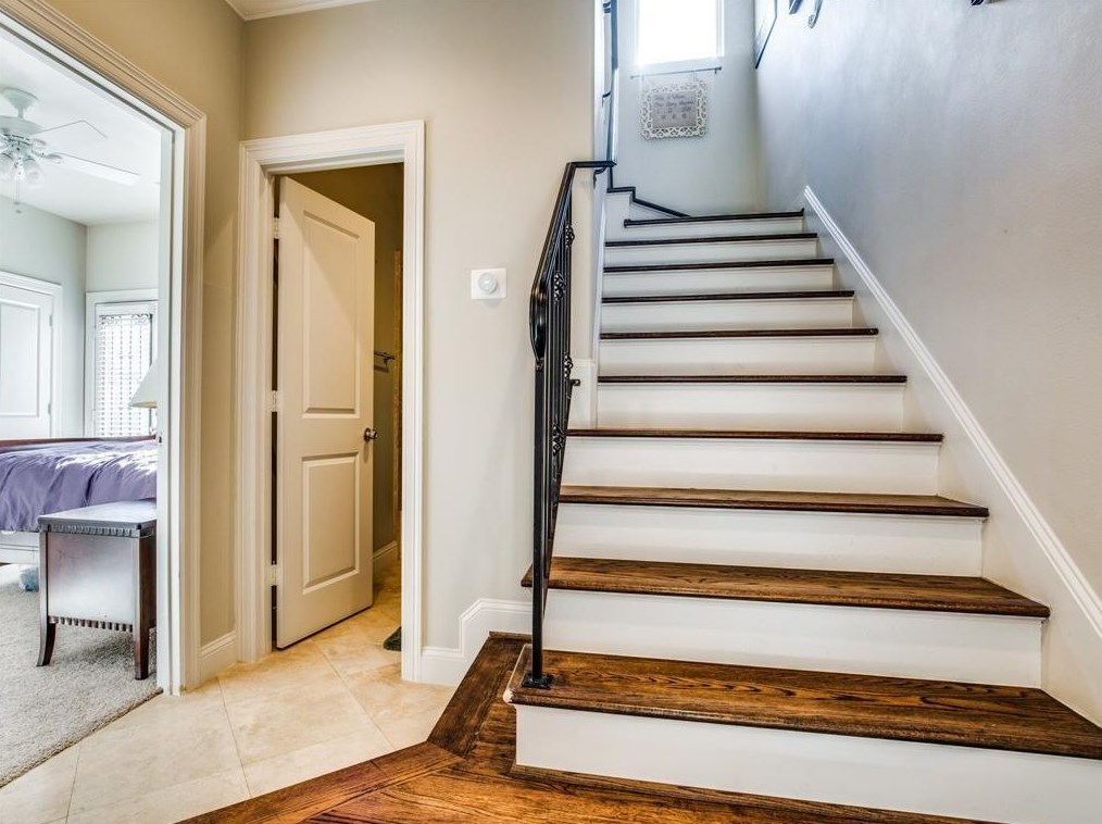 1246 Sampson St, Houston TX  77003-3902 exterior