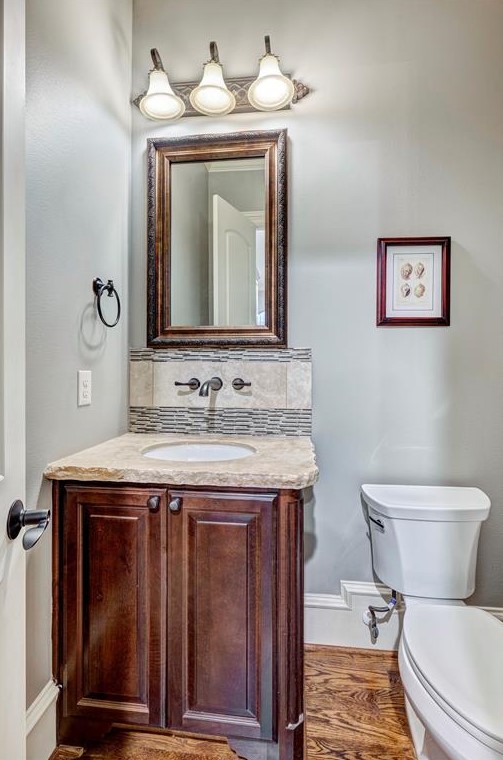 6219 Ella Lee Ln, Houston TX  77019-6310 exterior