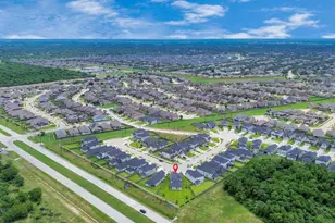 2142 Emerald Diamond Ct, Fresno, TX 77545 - Photo 5