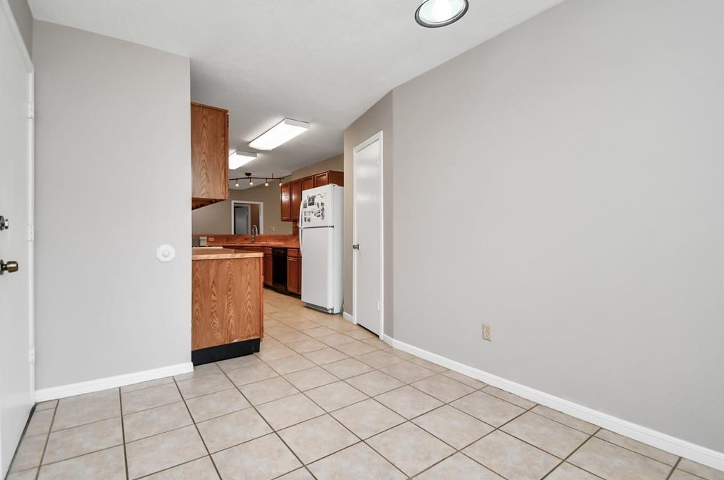 9107 Rippling Fld Dr, Houston TX  77064-4840 exterior