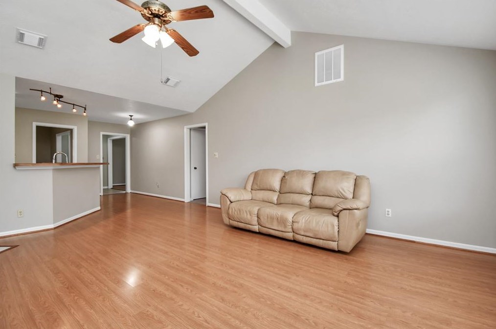 9107 Rippling Fld Dr, Houston TX  77064-4840 exterior