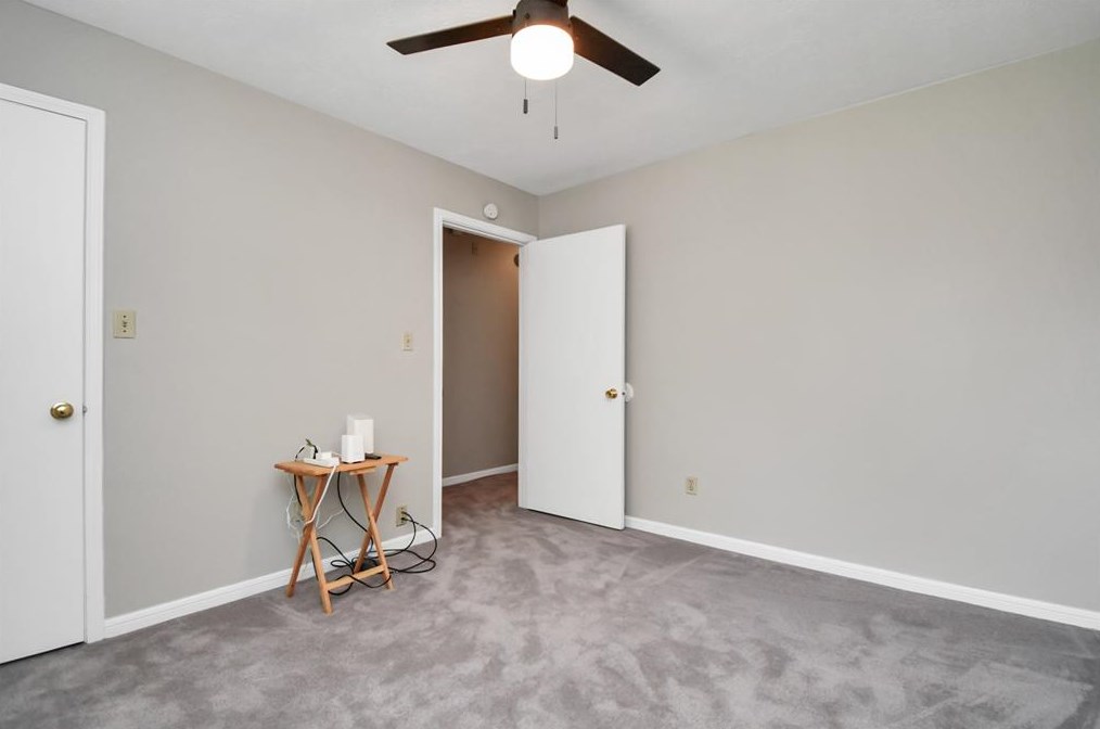 9107 Rippling Fld Dr, Houston TX  77064-4840 exterior