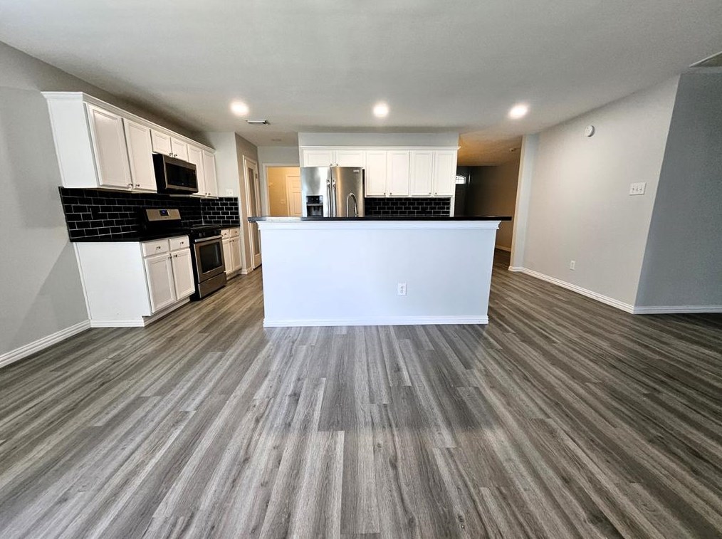 8918 Tarpon Spg Ln, Houston TX  77095-2264 exterior