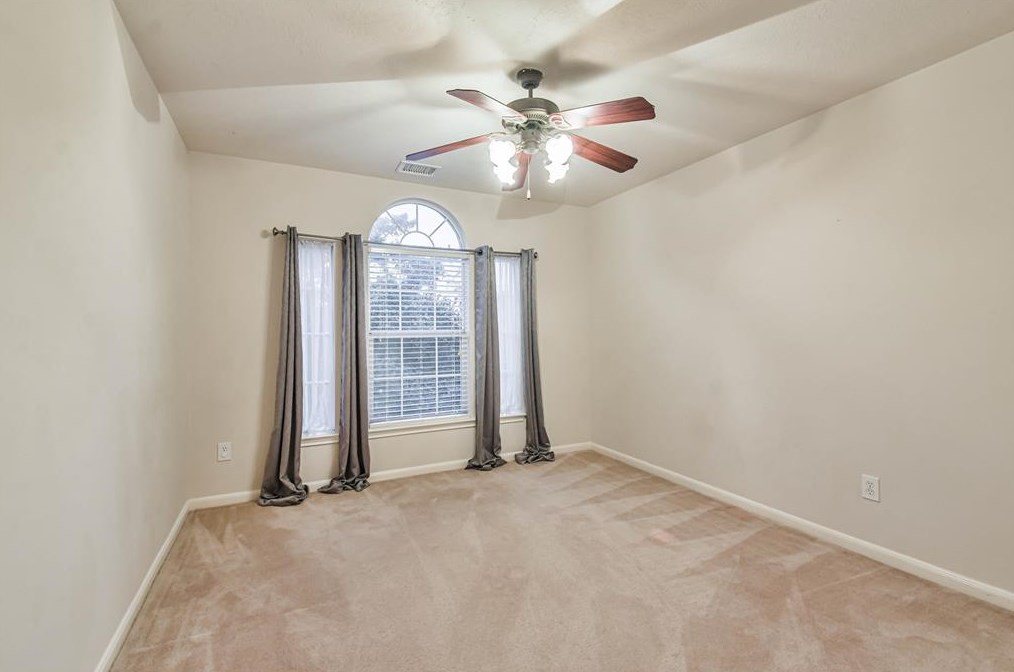 18410 Cascade Timbers Ln, Tomball TX  77377-5557 exterior