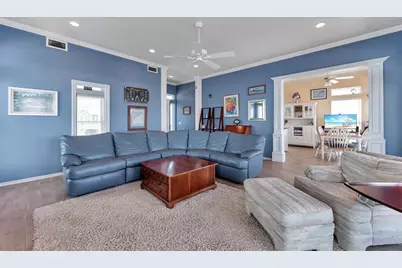 247 Isles End Road, Tiki Island, TX 77554 - Photo 7