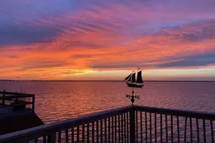 247 Isles End Rd, Tiki Island, TX 77554 - Photo 47