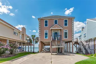 247 Isles End Rd, Tiki Island, TX 77554 - Photo 43