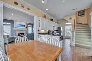 247 Isles End Rd, Tiki Island, TX 77554 - Photo 11