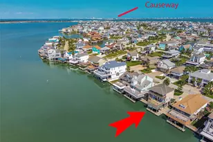 247 Isles End Rd, Tiki Island, TX 77554 - Photo 39