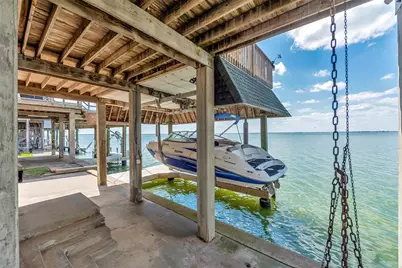 247 Isles End Road, Tiki Island, TX 77554 - Photo 29