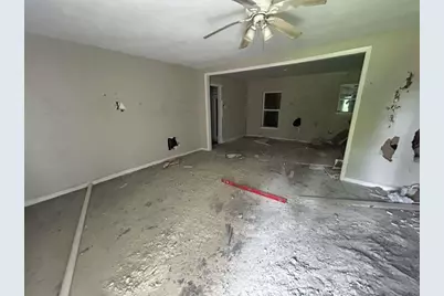 2110 Leight Street, Beaumont, TX 77703 - Photo 5